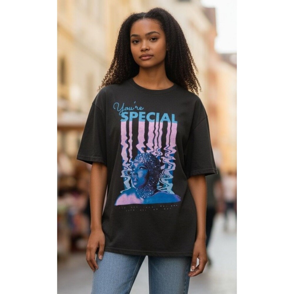 Lizzo Graphic T Shirt XL, You’re Special Concert Tee, Y2K Pop Star Oversized